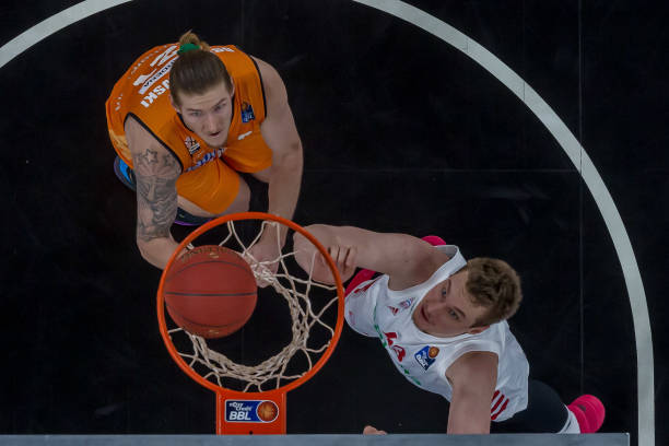 但下半场菲 但下半场菲