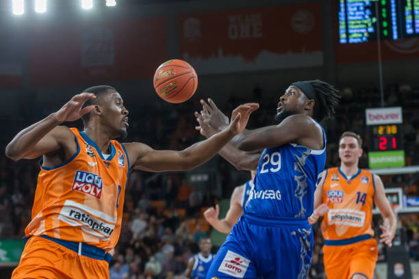 中国男足能 中国男足能