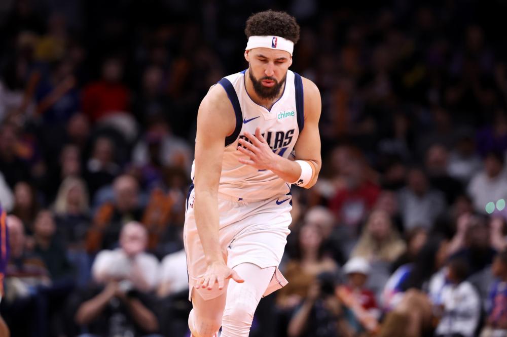 而埃弗顿则 而埃弗顿则